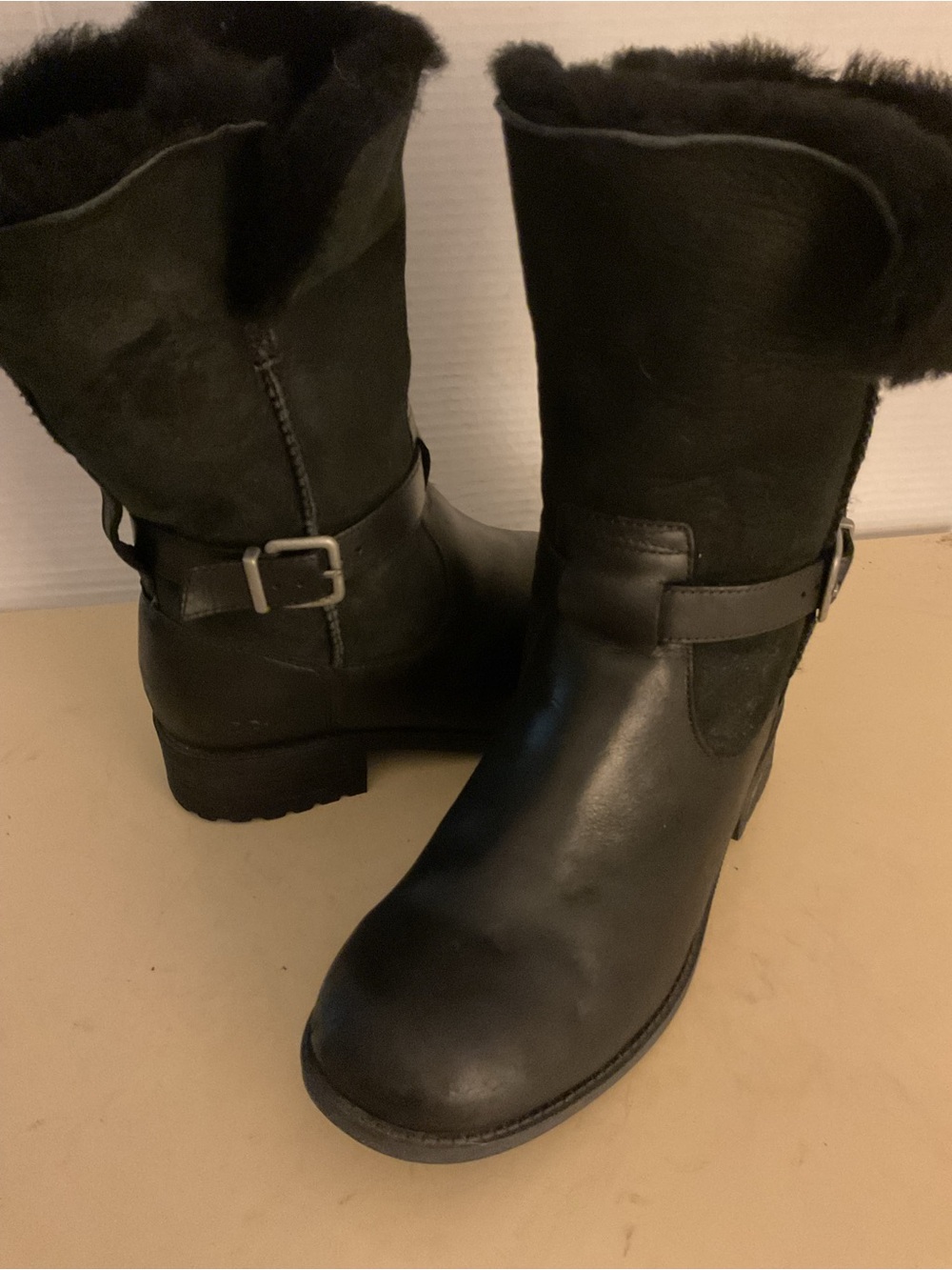 UGG women black suede leather moto Pernille boots US 8.5